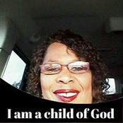 Yolanda Biddle's photo