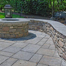 fire pit/ exterior fireplace