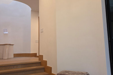 Minimalist home design photo in Los Angeles