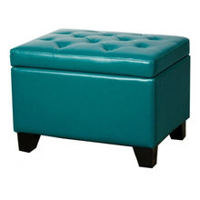 OTTOMANS FOR CASA DE GRAMMY