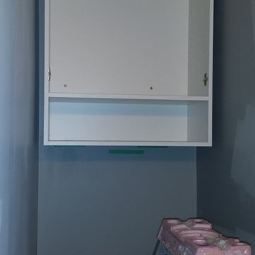 TRANSITIONAL BATHROOMS - White lacquered MDF