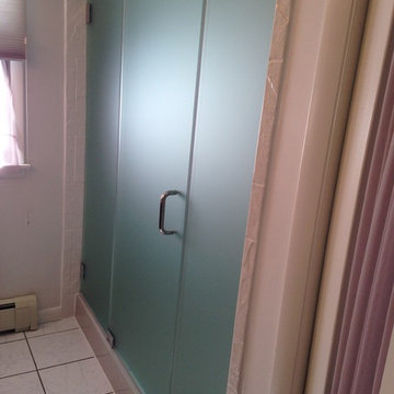Sunnyside Road Shower Door Replacement