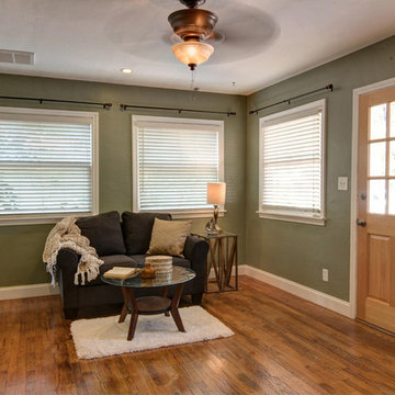 Staged Cozy 1940's St. Pete Bungalow