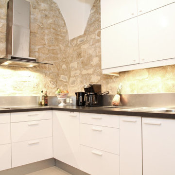 Small but mighty - a Parisian apartment kitchen