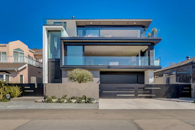 Minimalist exterior home photo in San Diego