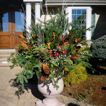 hoiliday decorating