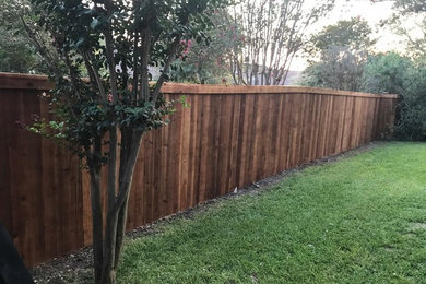 Design ideas for a traditional landscaping in Austin.