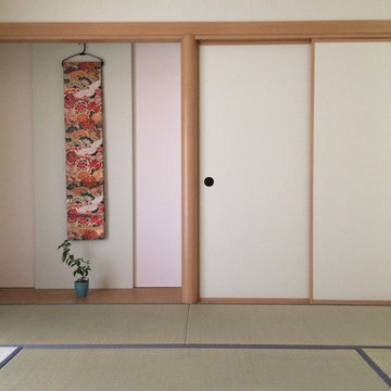 さんかく山ふもとの平屋