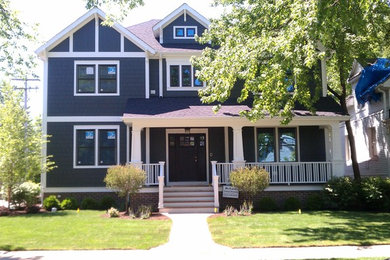 Example of a classic exterior home design in Chicago
