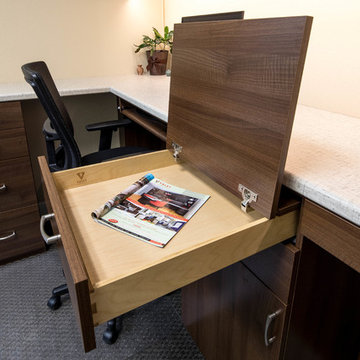 Standing Desk Office Display - Campbell Showroom