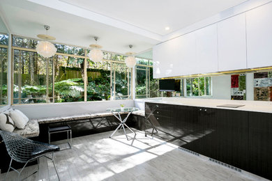 Inspiration for a contemporary kitchen in Sydney.