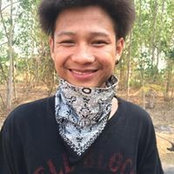 Foto de เสือ ผมตรง