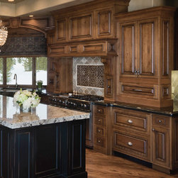 Plato Cabinets - Kitchen & Bath - Kitchen Cabinetry