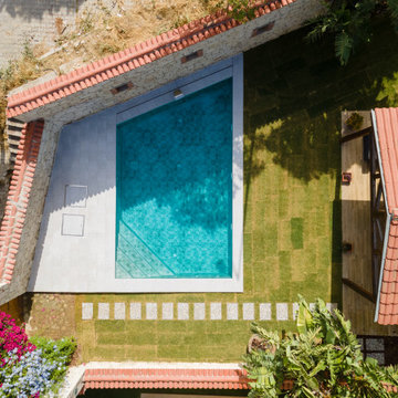 Sukabumi Porcelain Tiles - Cesme,Izmir Villa