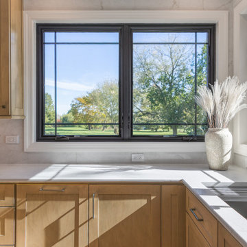 Lake Barrington Kitchen & Foyer