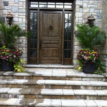 Steps/entrance