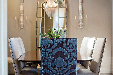 Inspiration for a timeless dining room remodel in Austin