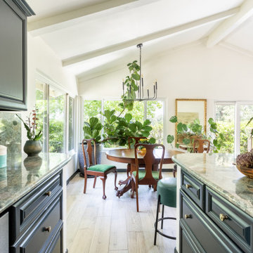 Verdugo Mountains Retreat: Dining Room