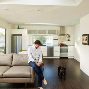 Side Street Suite