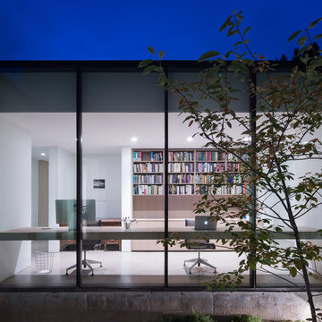 Energy Efficient Modern Home