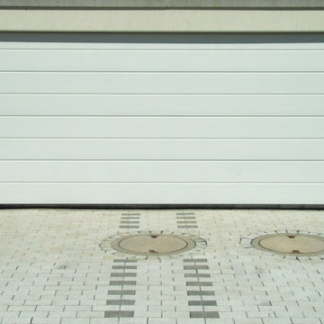 Canadian Garage Door Repair SW Calgary
