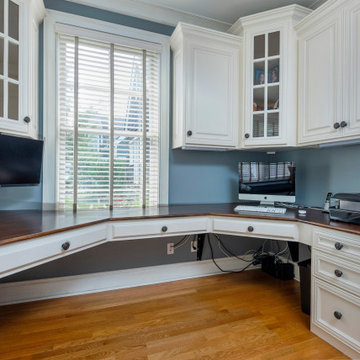 Short Home Office