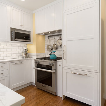 Ella Bailey Kitchen & Sunroom