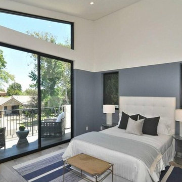 Contemporary Sherman Oaks Home