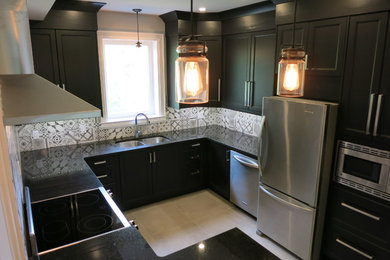 Transitional kitchen photo in Ottawa