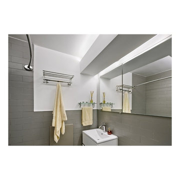 9th St. extended family apartment