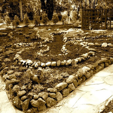 Keyhole Garden