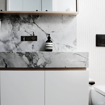 Boundary House bathroom