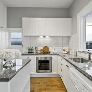 Before & After - Merivale Villa - Kitchen Makeover