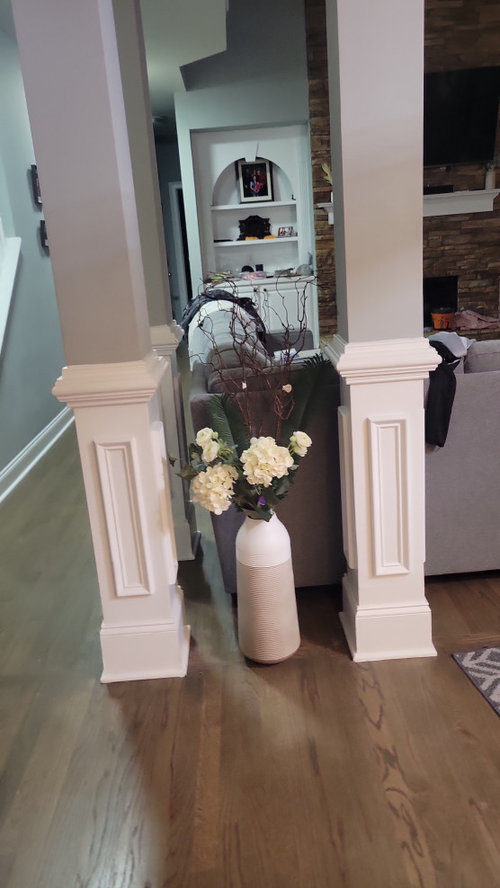 Need helping with this vase placement