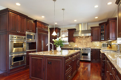 Kitchen - kitchen idea in Denver