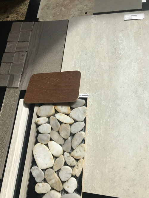 Oval or rectangular sink in master?