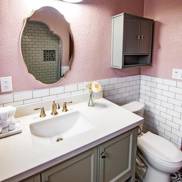 Long Beach, Modern Spanish bathroom