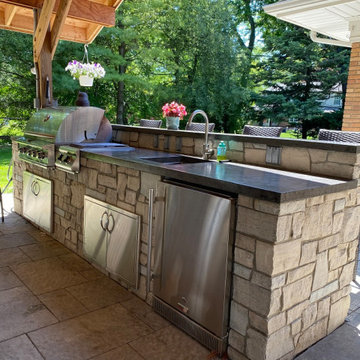 Stonegate Classic Buff Limestone Real Thin Veneer Outdoor Kitchen
