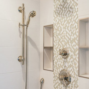 Rolling Range Bathroom