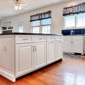 White Laminate Kitchen with Mudroom in Darnestown, MD