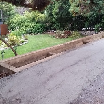 Lawson Ave - Retaining Wall