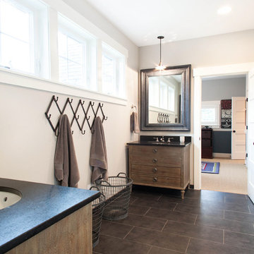 Contemporary Kid's Bathroom