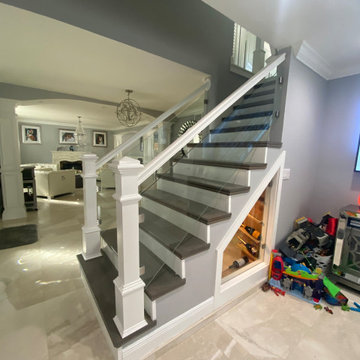 Residential Glass Stair Case