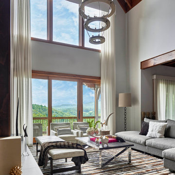 MOUNTAIN RETREAT IN BLOWING ROCK NORTH CAROLINA