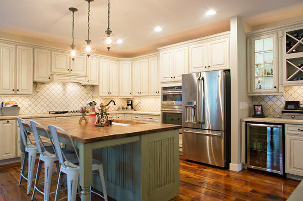 Farmhouse Kitchen by Parisi Images