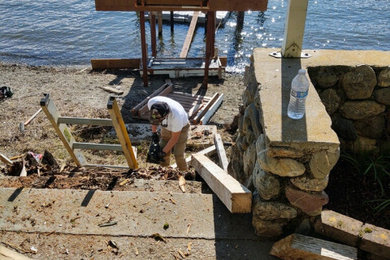 Example of a beach style deck design in San Diego