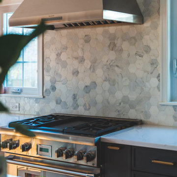 Dark Kitchen