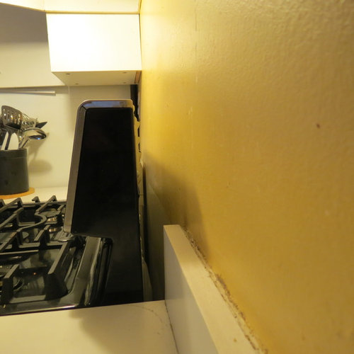 Range not flush with wall. Large gap!