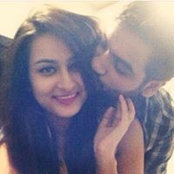 Photo de Esha Oberoi