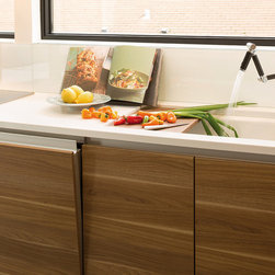 LEICHT CABINETS - Kitchen Cabinetry